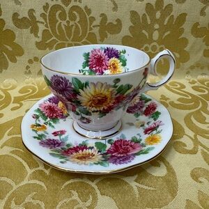 Autumn Glory Fine Bone China England Teacup and Saucer Set